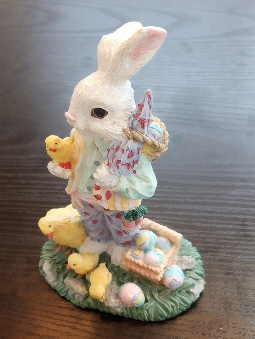 Vintage decorative bunny